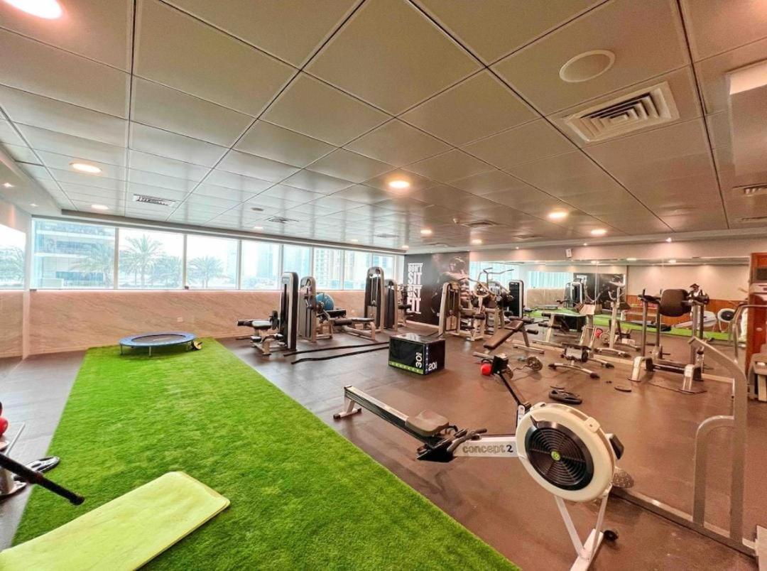 High Floor With City Skyline & Burj Khalifa View 3 Bedroom Unit Marina Dubái Exterior foto